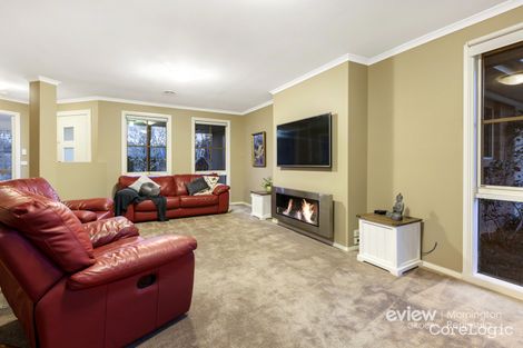 Property photo of 18 Kingston Close Mornington VIC 3931