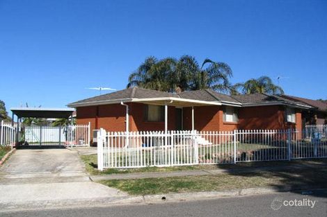 Property photo of 27 Biloolo Road Green Valley NSW 2168