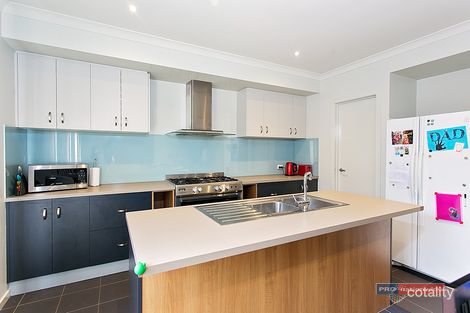 Property photo of 22 Prominence Boulevard Tarneit VIC 3029
