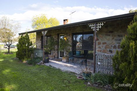 Property photo of 28 Giffard Street Newbridge VIC 3551