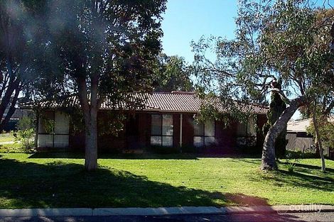 2 Merryfull Rd, Mandurah, WA 6210