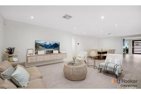 Property photo of 3 Bolaro Avenue Greystanes NSW 2145