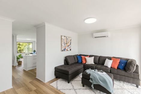 Property photo of 12 Kilmeny Loop Warnbro WA 6169