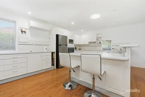 Property photo of 44 Dalwood Close Eleebana NSW 2282