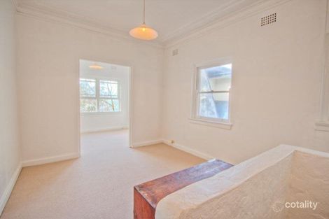 2/1 Wolseley Rd, South Coogee, NSW 2034