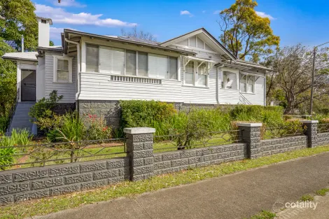 22 Cathcart St, Girards Hill, NSW 2480