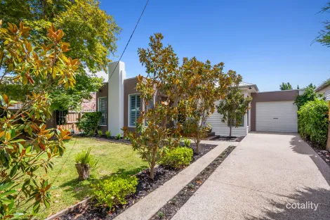 10 Girton Cres, Manifold Heights, VIC 3218