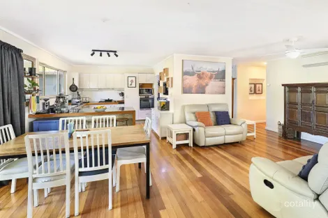 Property photo of 23 Glenys Street Burnside QLD 4560