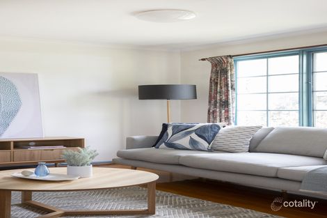 Property photo of 33 Allan Street Curtin ACT 2605