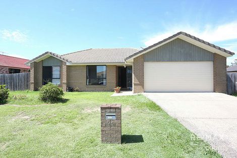 Property photo of 33 Gillam Crescent Bray Park QLD 4500