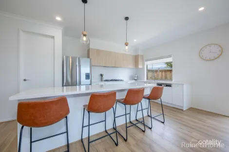 Property photo of 78 Lollipop Crescent Sunbury VIC 3429