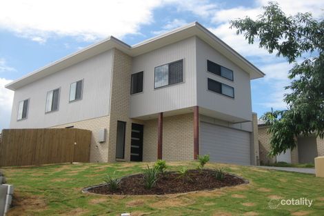 Property photo of 40 Edgeware Road Pimpama QLD 4209