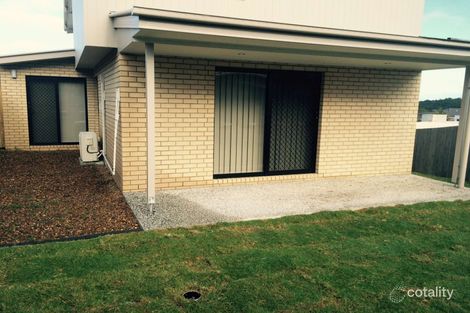 Property photo of 40 Edgeware Road Pimpama QLD 4209