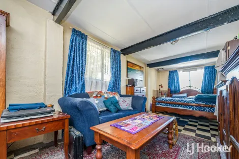 Property photo of 24 Biddenden Street Thornlie WA 6108
