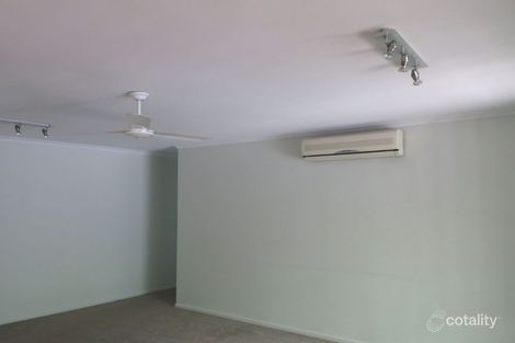 Property photo of 82 Booth Avenue Tannum Sands QLD 4680