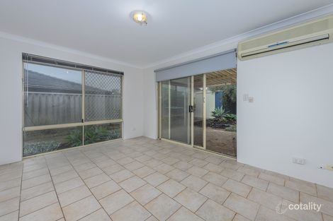 Property photo of 10 Barracuda Rise Warnbro WA 6169