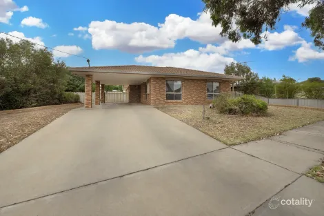 25 Poole Bvd, Swan Hill, VIC 3585