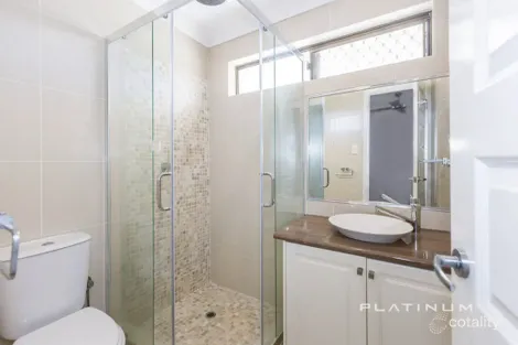 Property photo of 8 Tarolinta Gardens Ocean Reef WA 6027