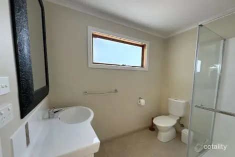 Property photo of 28 Macpherson Street Hamilton VIC 3300