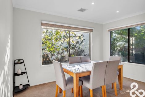 Property photo of 12 Creekview Place Caroline Springs VIC 3023