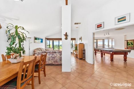 Property photo of 34 Castellon Crescent Coogee WA 6166