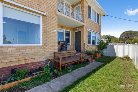 Property photo of 2/25 Wilsons Road Mornington VIC 3931