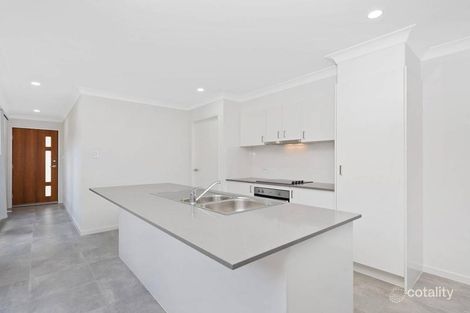 2/34 Woodrose Cct, Pimpama, QLD 4209