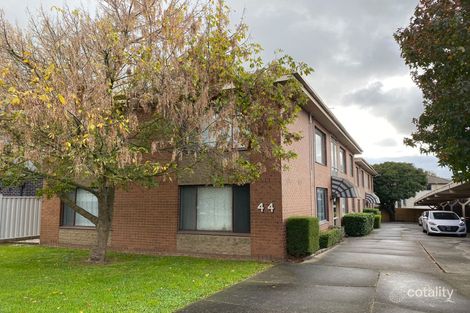 2/44 Kerferd St, Essendon North, VIC 3041