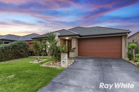 Property photo of 61 Moore Mews Pakenham VIC 3810