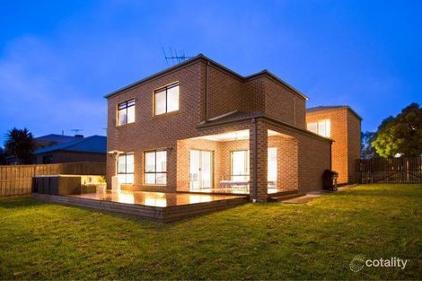 Property photo of 92 Bramble Crescent Bundoora VIC 3083