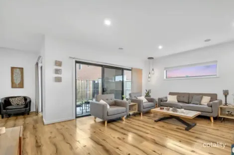 Property photo of 11 Landsdowne Avenue Mickleham VIC 3064