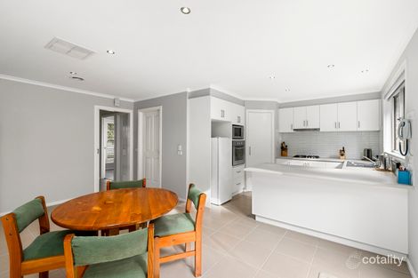 Property photo of 15 Lansbury Crescent Highton VIC 3216