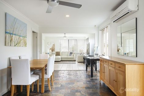 4 Huxley Dr, Horsley, NSW 2530