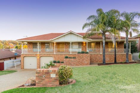 24 Lincoln Ave, Tolland, NSW 2650