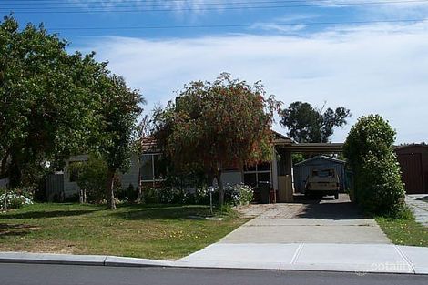 8 Waverley Rd, Coolbellup, WA 6163