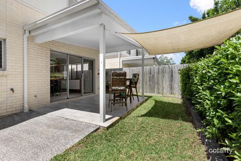 Property photo of 2/20 Eminence Lane Bridgeman Downs QLD 4035