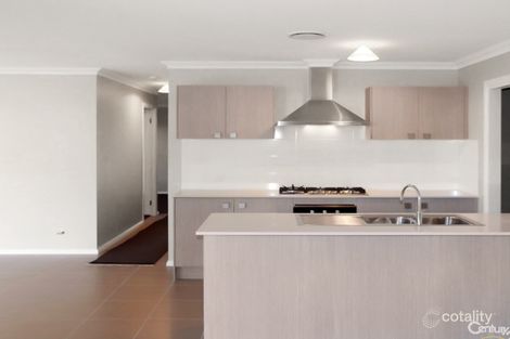 Property photo of 51 Adeline Crescent Fletcher NSW 2287