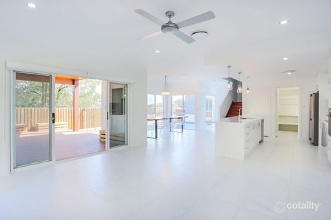 Property photo of 54 Ridgeview Street Carindale QLD 4152
