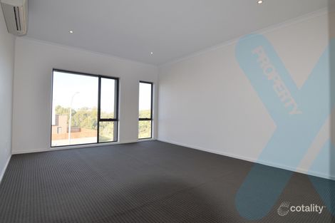 28 Queen Cct, Sunshine, VIC 3020