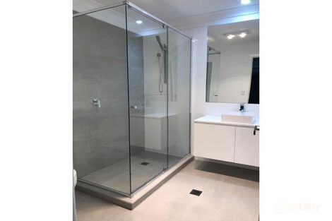 Property photo of 18 Beilby Crescent Pimpama QLD 4209