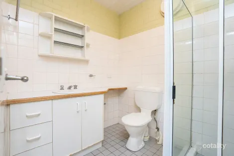Property photo of 640 Yambla Avenue Albury NSW 2640