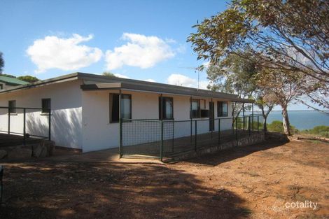 Property photo of 1 Pirie View Road Weeroona Island SA 5495