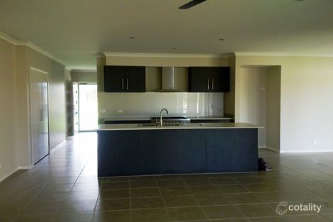 Property photo of 30 Lakeland Court Loganholme QLD 4129