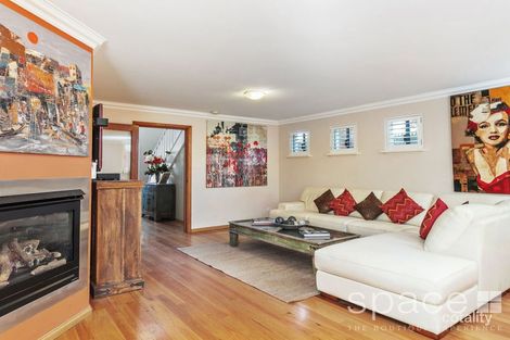 Property photo of 2/31 Claremont Crescent Claremont WA 6010