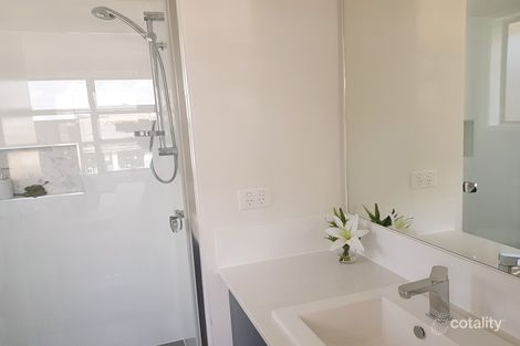 Property photo of 26 Private Circuit Jordan Springs NSW 2747