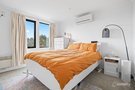 Property photo of 73 Ulmara Parkway Maidstone VIC 3012