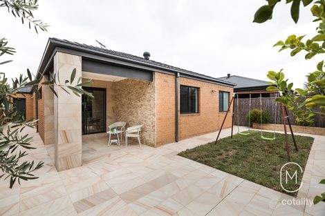 Property photo of 52 Tallawong Drive Doreen VIC 3754