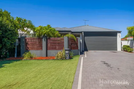 Property photo of 26 Goolema Place Wanneroo WA 6065