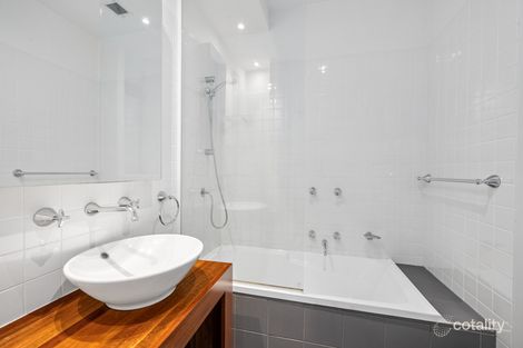Property photo of 801/166 Wellington Parade East Melbourne VIC 3002