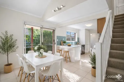 Property photo of 39/189 Wecker Road Mansfield QLD 4122